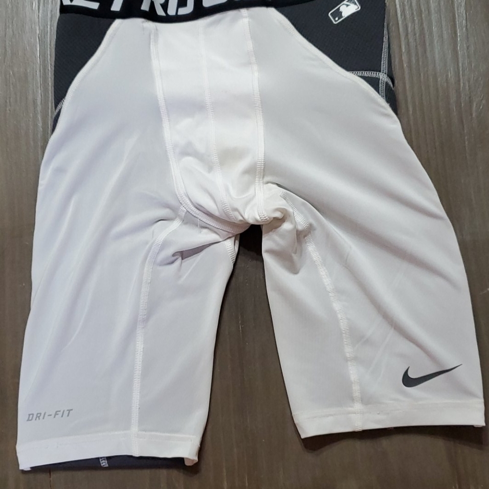 Mens Nike Pro Combat sliding shorts